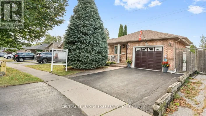 385 COMPTON CRESCENT, Oshawa
