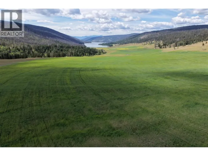 3850 Loon Lake Road, Loon Lake