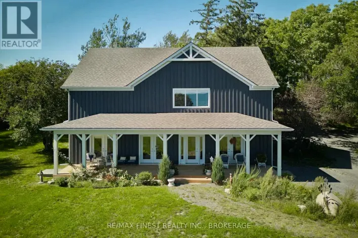 3850 SOUTH SHORE ROAD, Loyalist