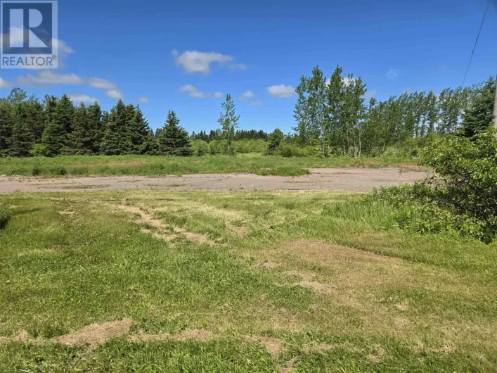 38527 Western Road|Route 2, Bloomfield Corner