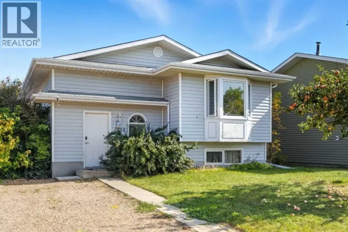 3853, 51 avenue Close, Ponoka