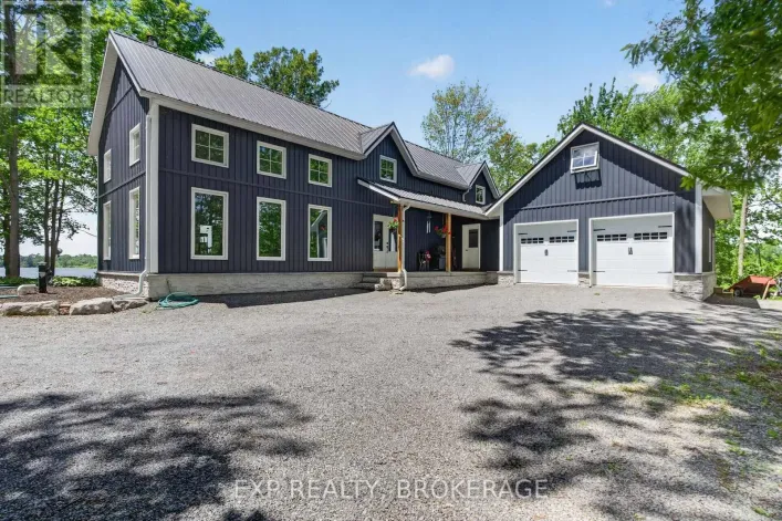 3855 HIDEAWAY LANE, Frontenac
