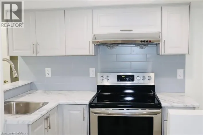 386 GROVEHILL Crescent Unit# BSMNT, Kitchener