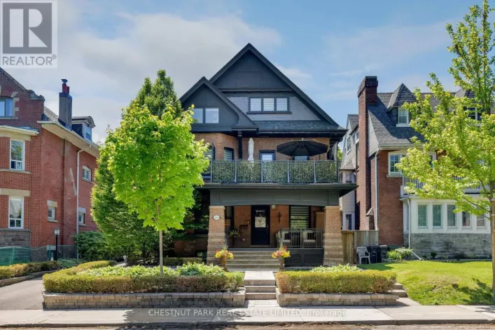 386 PALMERSTON BOULEVARD, Toronto