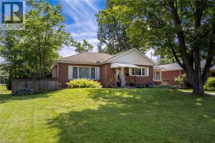 386 PATRICIA Drive, Burlington
