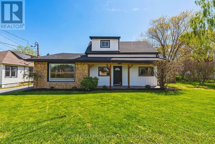 3865 VICTORIA AVENUE, Lincoln