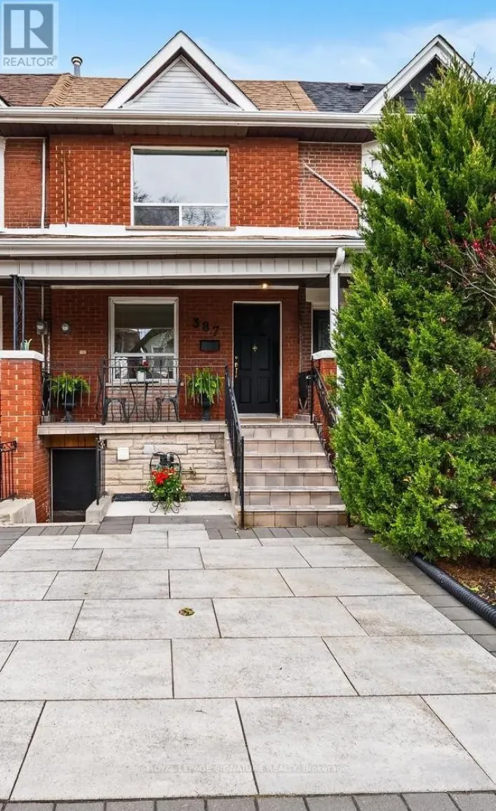 387 BARTLETT AVENUE N, Toronto