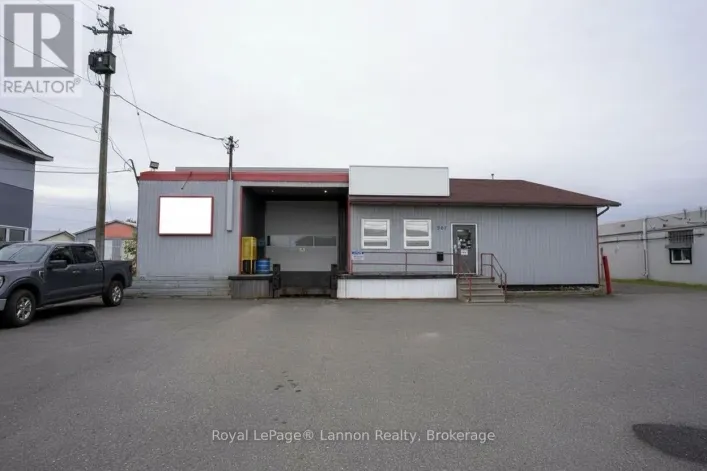 387 MOONEY AVENUE, Thunder Bay