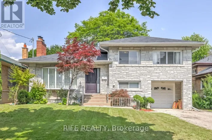 387 WILLOWDALE AVENUE, Toronto