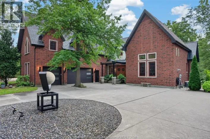 3871 MIDDLE Sideroad, Amherstburg