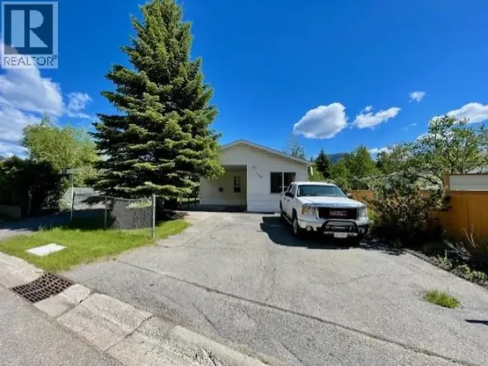 388 RED CEDAR Crescent, Sparwood