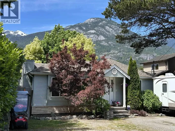 38807 BRITANNIA AVENUE, Squamish