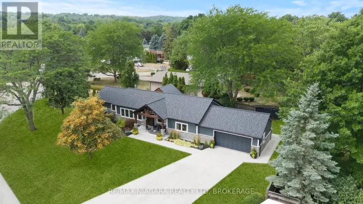 3886 GLENVIEW DRIVE, Lincoln