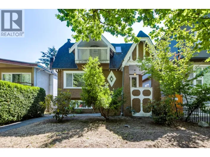 3888 W 15TH AVENUE, Vancouver