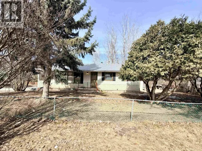 389 6TH W STREET, Vanderhoof