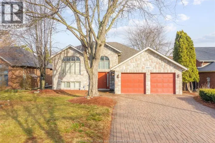 3890 NORTHWAY AVENUE, Windsor