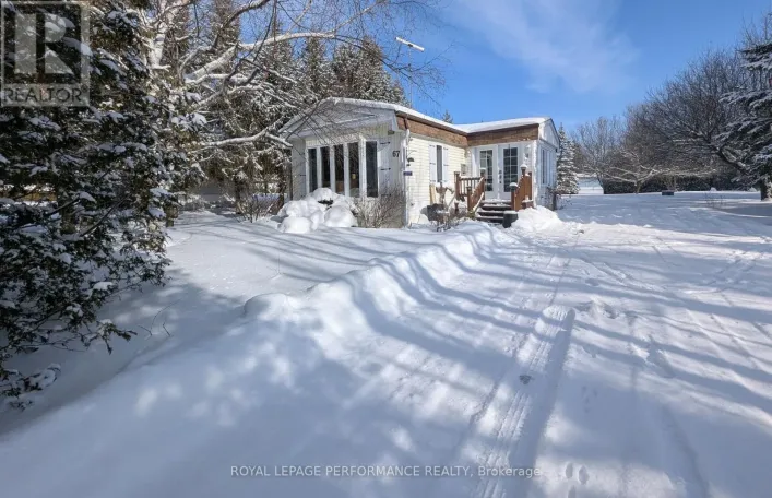 3897 CHRISTINE STREET, North Glengarry