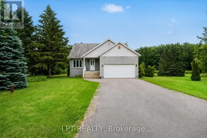 3898 ETIENNE ROAD, Ottawa