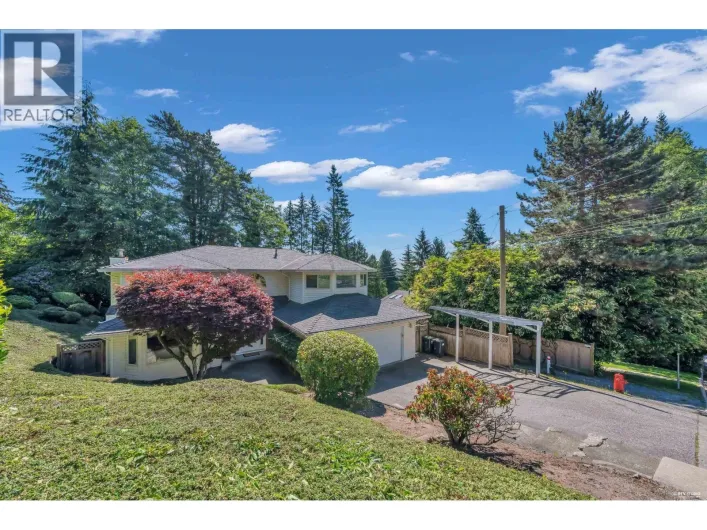 3898 FROMME ROAD, North Vancouver