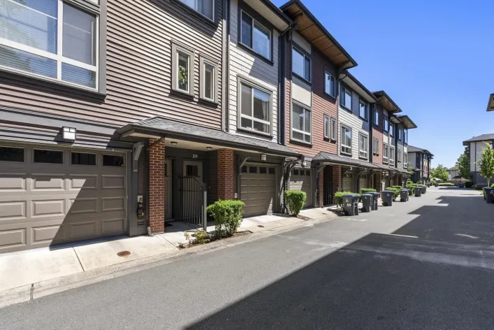 39 16127 87 AVENUE, Surrey