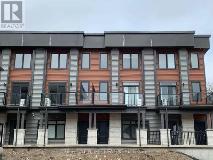 39 - 2 WILLOW STREET, Brant