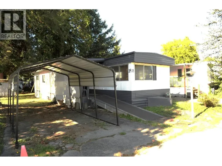 39 21163 LOUGHEED HIGHWAY, Maple Ridge