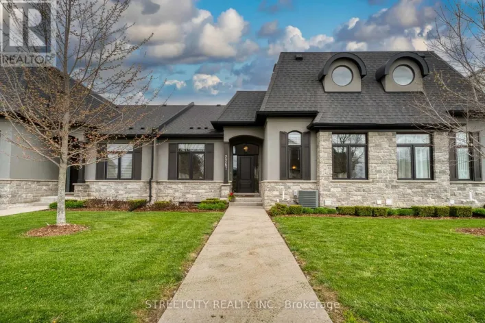 39 - 2267 CALLINGHAM DRIVE, London North