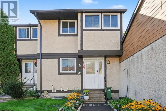 39 - 3411 PAUL ANKA DRIVE, Ottawa