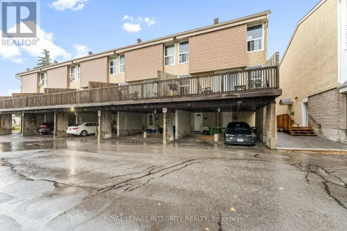 39 - 3415 UPLANDS DRIVE, Ottawa