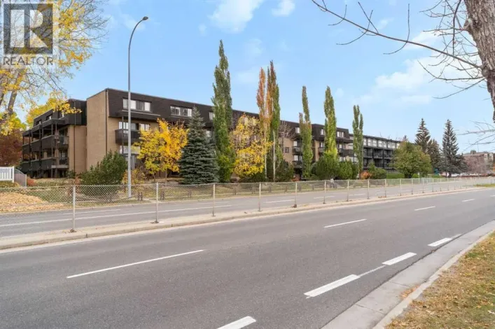 39, 3519 49 Street NW, Calgary
