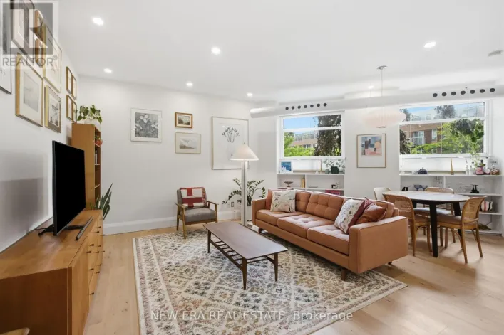 39 - 371 WALLACE AVENUE, Toronto