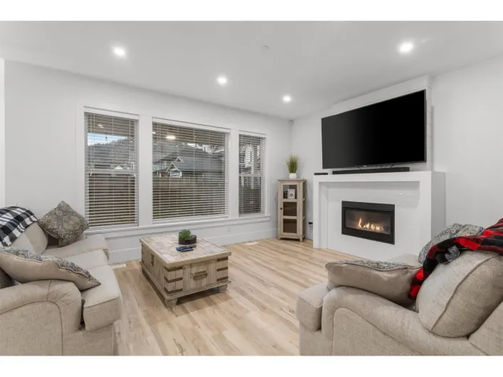 39 46211 PROMONTORY ROAD|Sardis South, Chilliwack