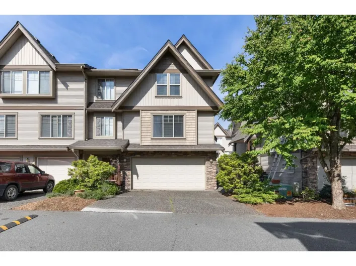 39 5556 PEACH ROAD|Garrison Crossing, Chilliwack