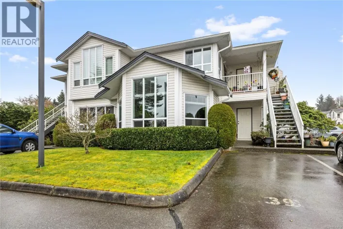 39 6245 Blueback Rd, Nanaimo