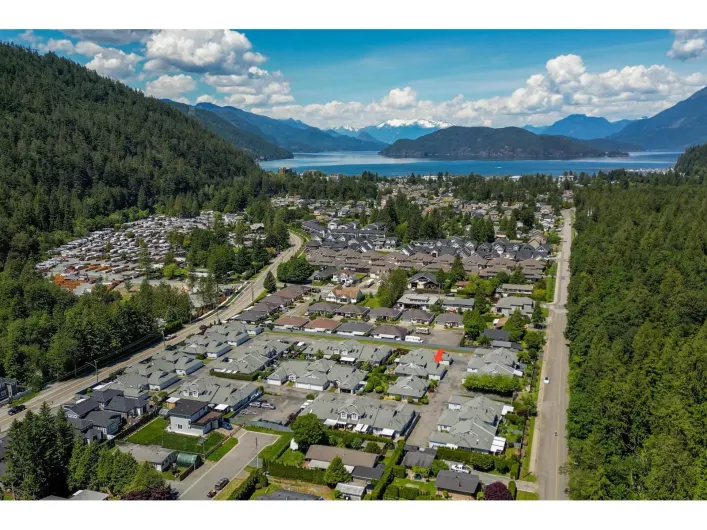 39 730 MCCOMBS DRIVE|Harrison Hot Springs, Harrison Hot Springs