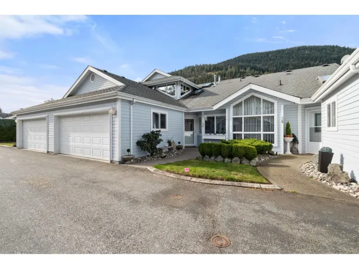 39 730 MCCOMBS DRIVE|Harrison Hot Springs, Harrison Hot Springs