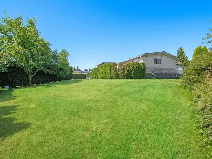 39 8254 134 STREET, Surrey