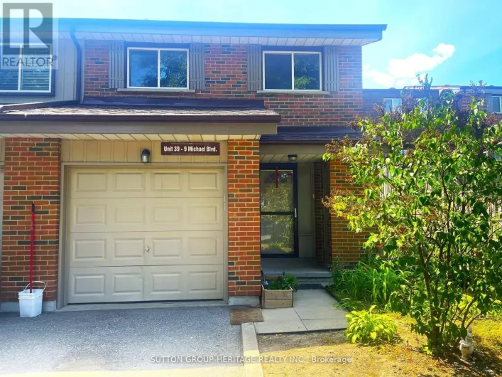 39 - 9 MICHAEL BOULEVARD, Whitby