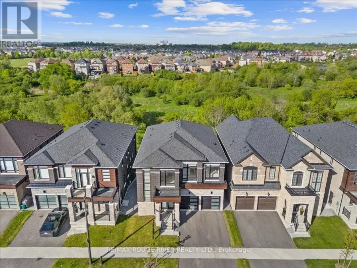 39 ARMILIA PLACE, Whitby