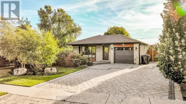39 ASCOT AVENUE, Brampton