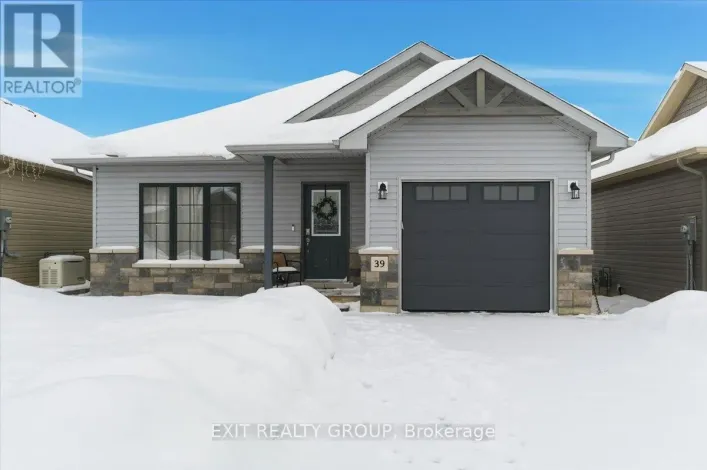 39 BARLEY TRAIL, Stirling-Rawdon