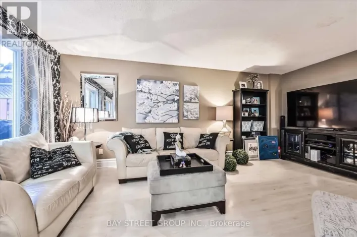 39 BARRINGTON CRESCENT, Brampton
