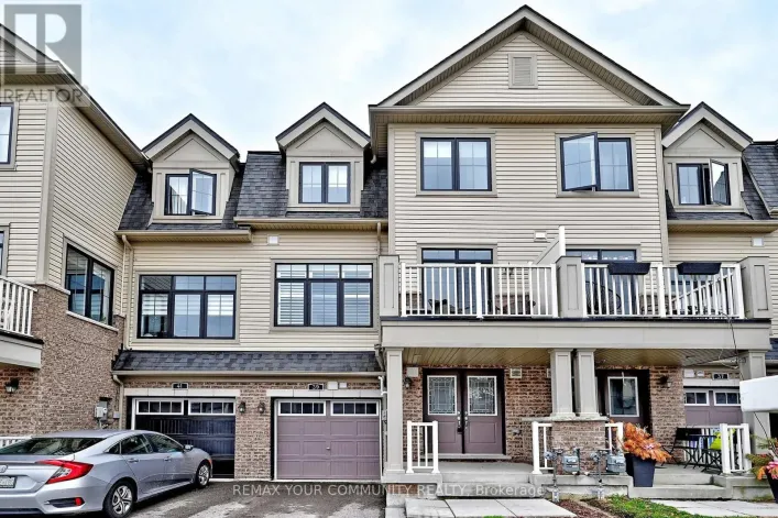 39 BLACKPOOL LANE, East Gwillimbury