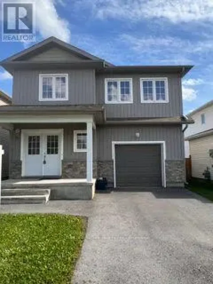 39 BRENNAN CRESCENT, Loyalist