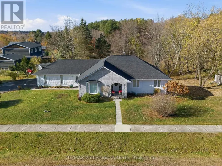 39 CATHARINE STREET, Bracebridge)