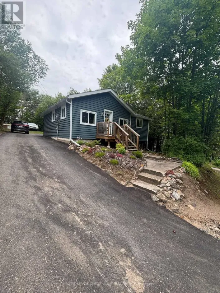 39 CLEAK AVENUE N, Bancroft