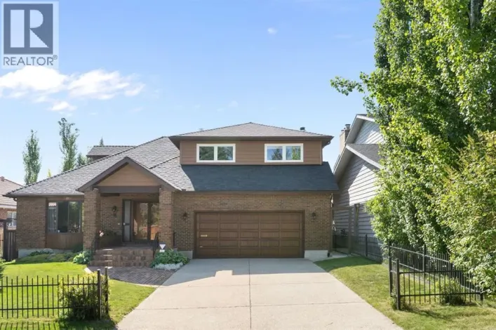 39 Coach Gate Way SW, Calgary