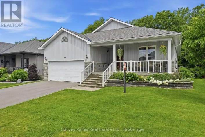 39 CONGER DRIVE, Prince Edward County