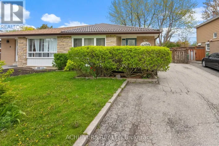 39 DANESBURY CRESCENT, Brampton