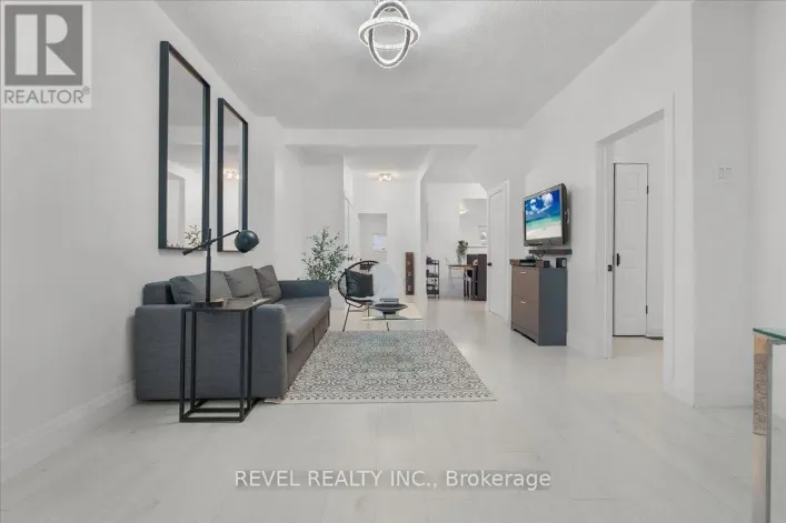 39 DIVISION STREET, Hamilton